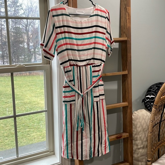 White and rainbow stripe dress with pockets - Picture 1 of 3